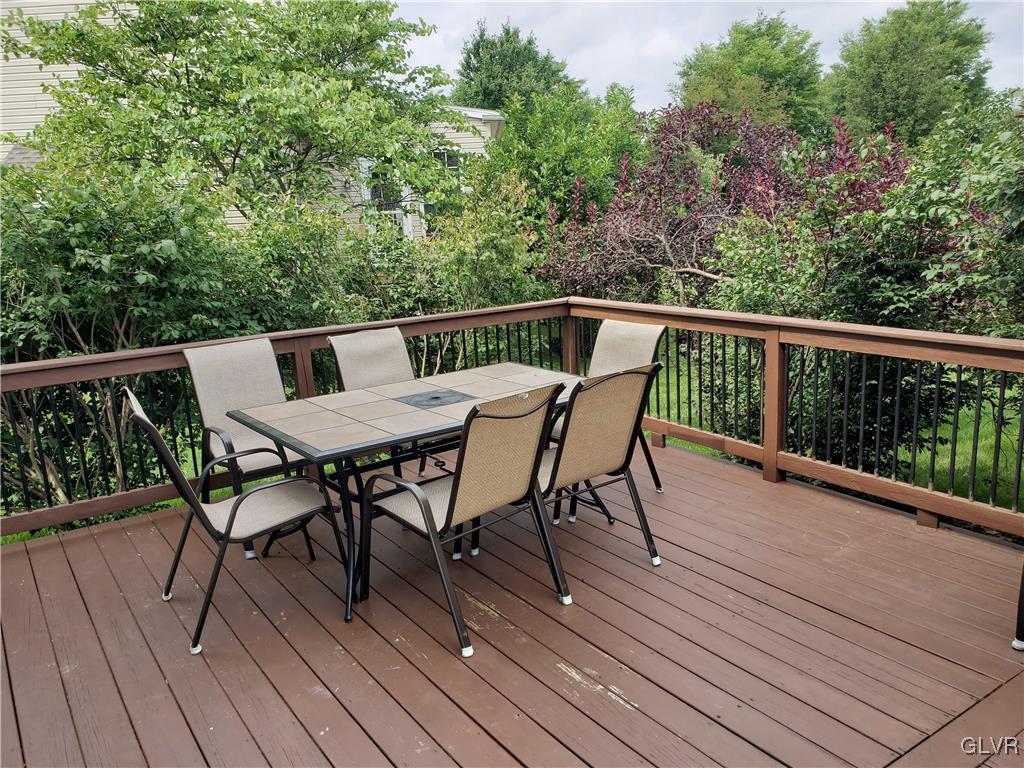 8622 Pathfinder Road Breinigsville, PA 18031 - Photo 10 of 45 Gallery Image 10