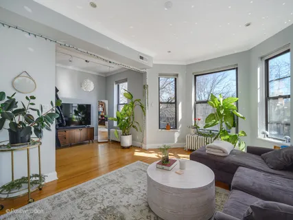 $1,550,000 | 2724 North Troy Street, Chicago, IL 60647