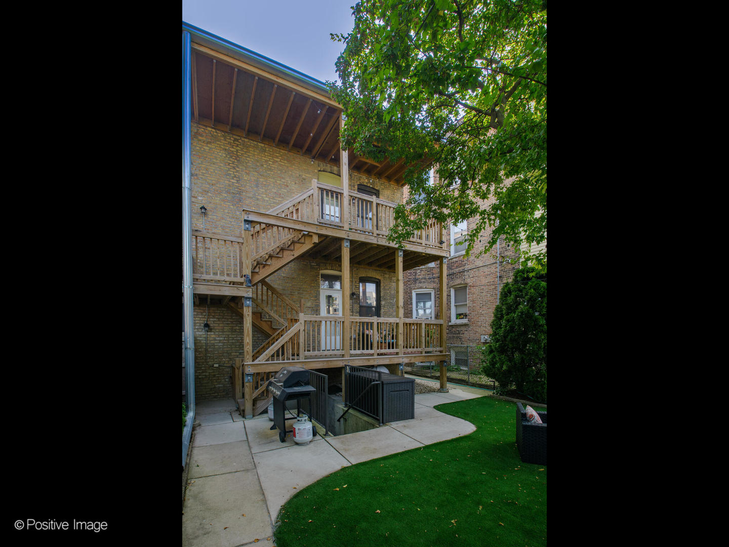 2724 North Troy Street Chicago, IL 60647 - Photo 30 of 34