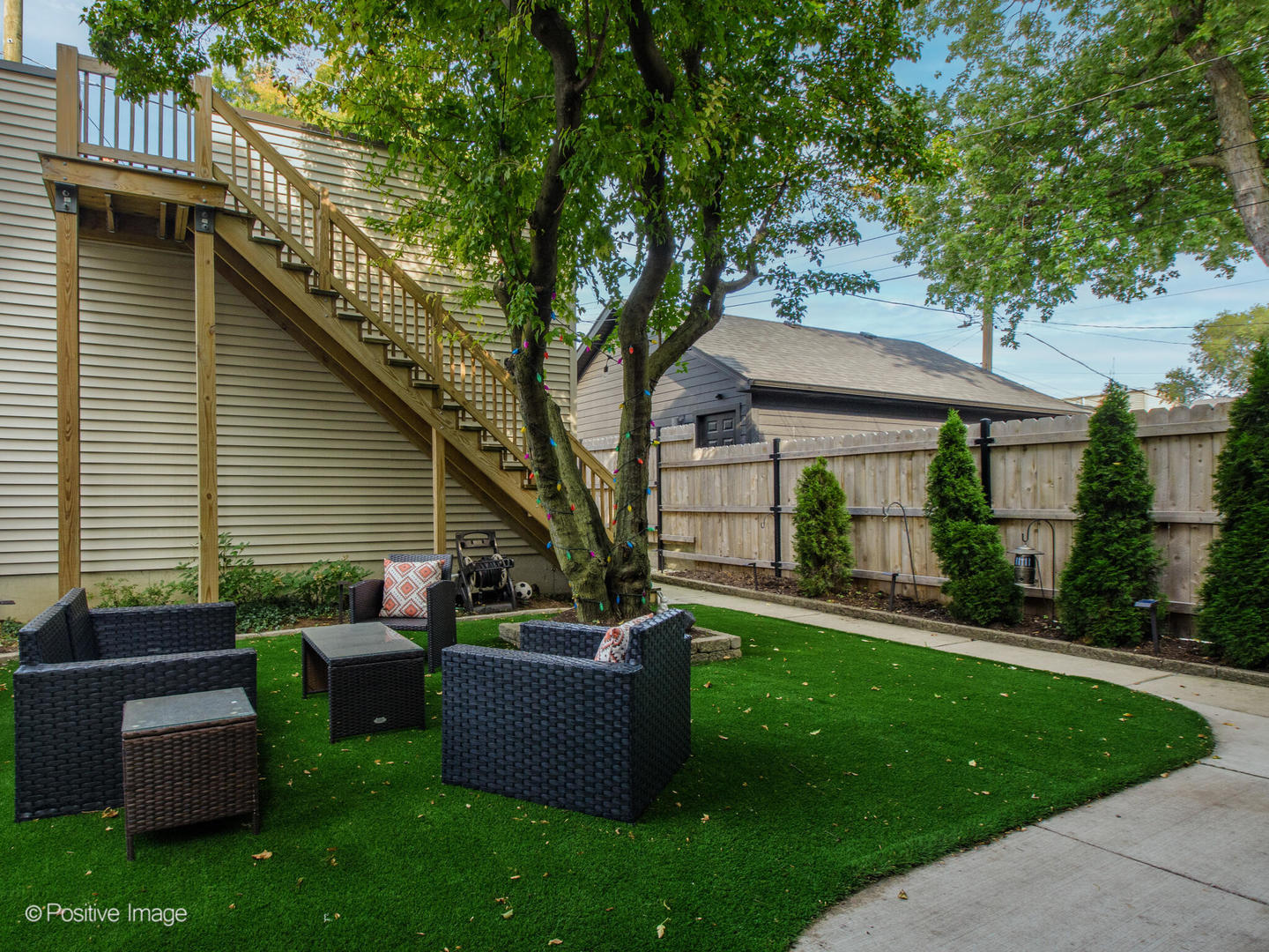 2724 North Troy Street Chicago, IL 60647 - Photo 31 of 34