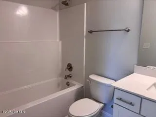 $402,500 | 114 Firethorn Circle, Wallace, NC 28466