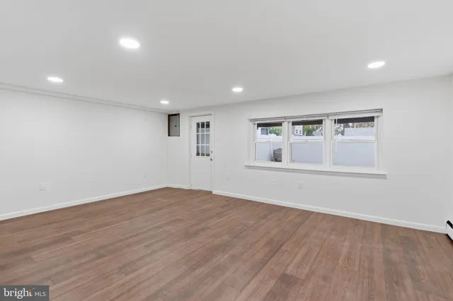 $2,900 | 3509 Chalfont Drive, Philadelphia, PA 19154