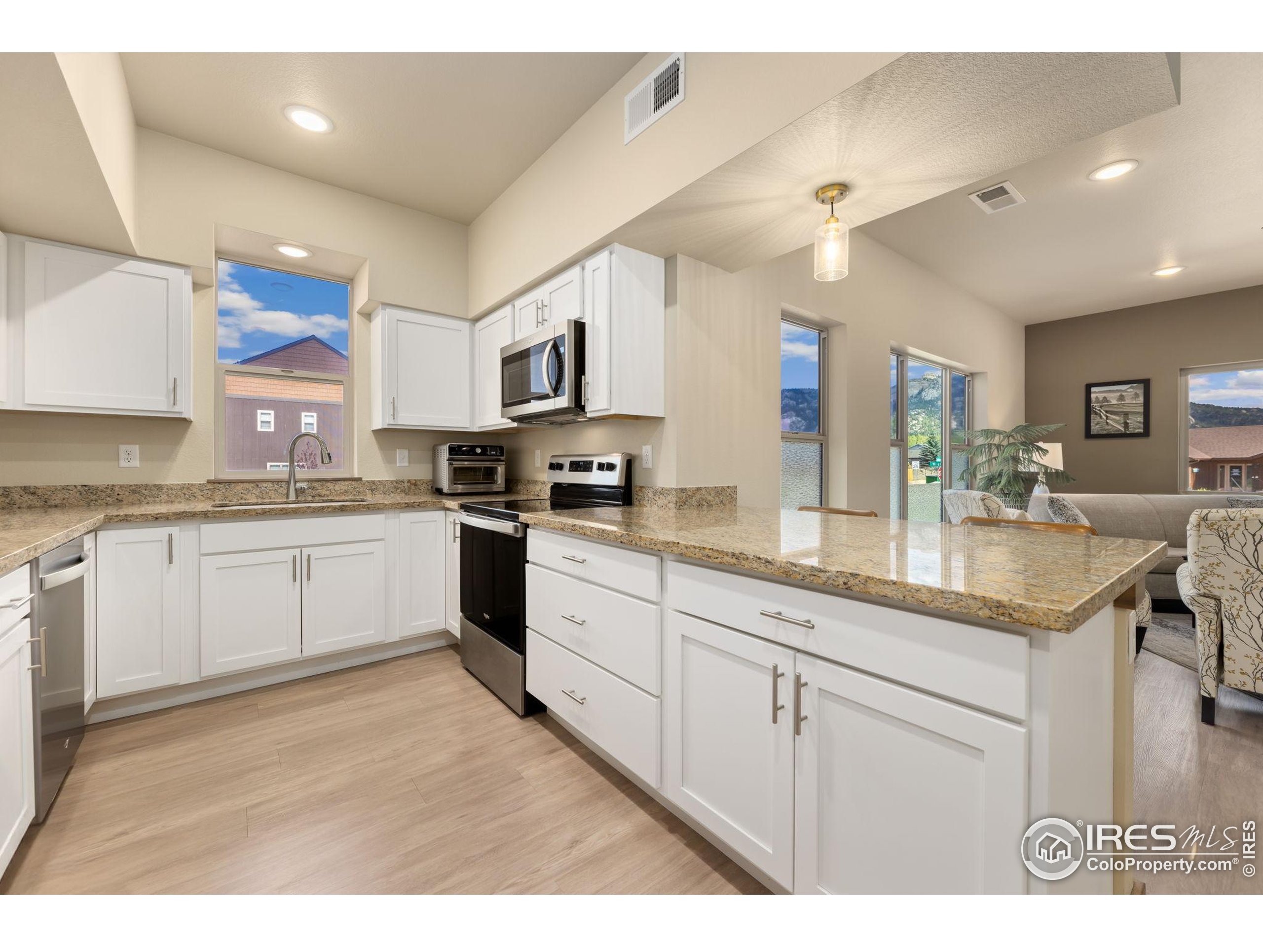 1700 Wildfire Road, Unit 201 Estes Park, CO 80517 - Photo 11 of 33