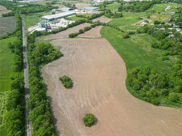 $750,000 | West Main Street, Odessa, MO 64076