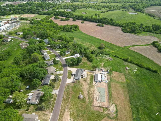 $750,000 | West Main Street, Odessa, MO 64076