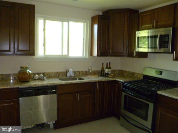 117 Blue Ridge Road Voorhees, NJ 08043 - Photo 6 of 25 Kitchen