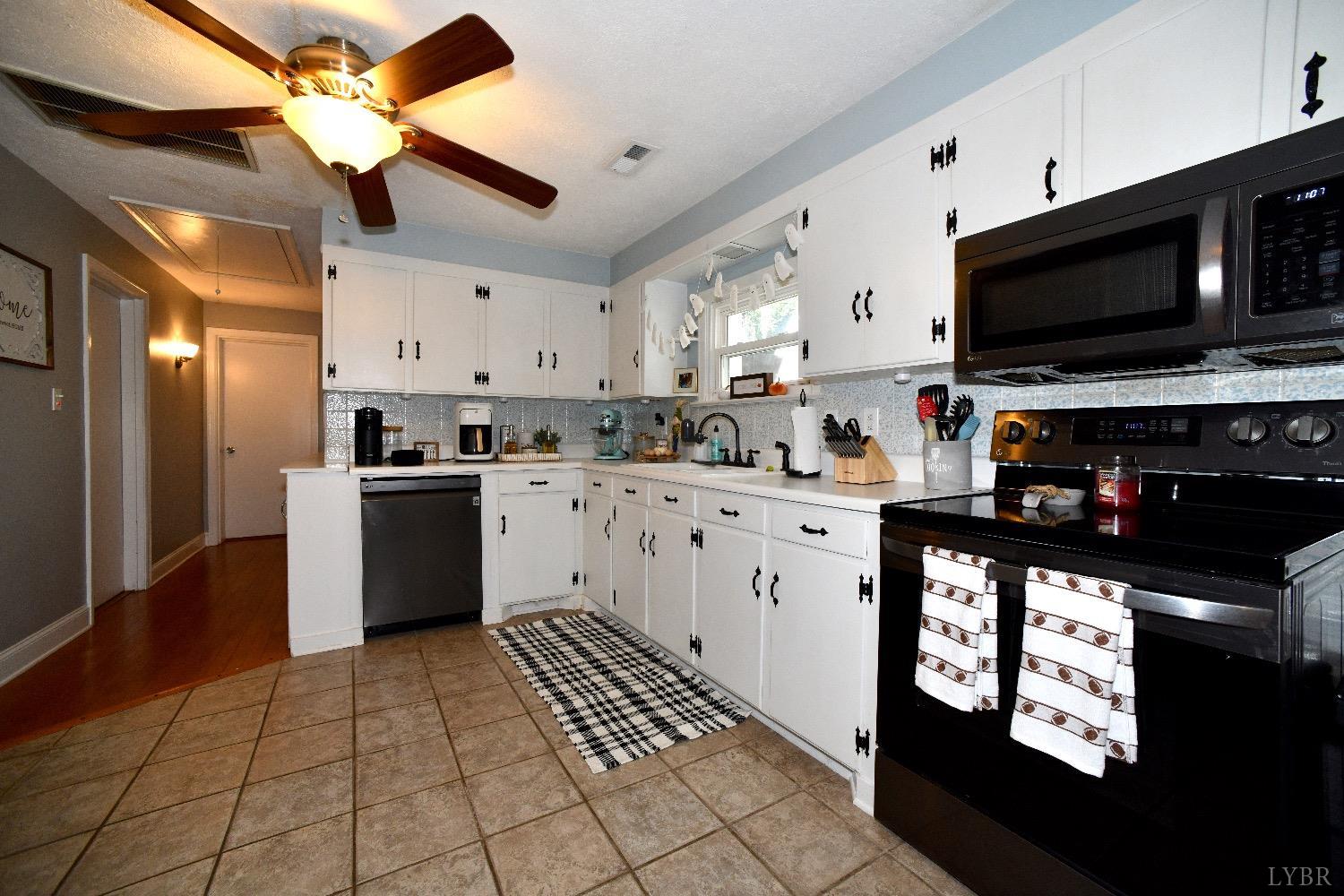 127 Wells Road Madison Heights, VA 24572 - Photo 19 of 27 Gallery Image 19