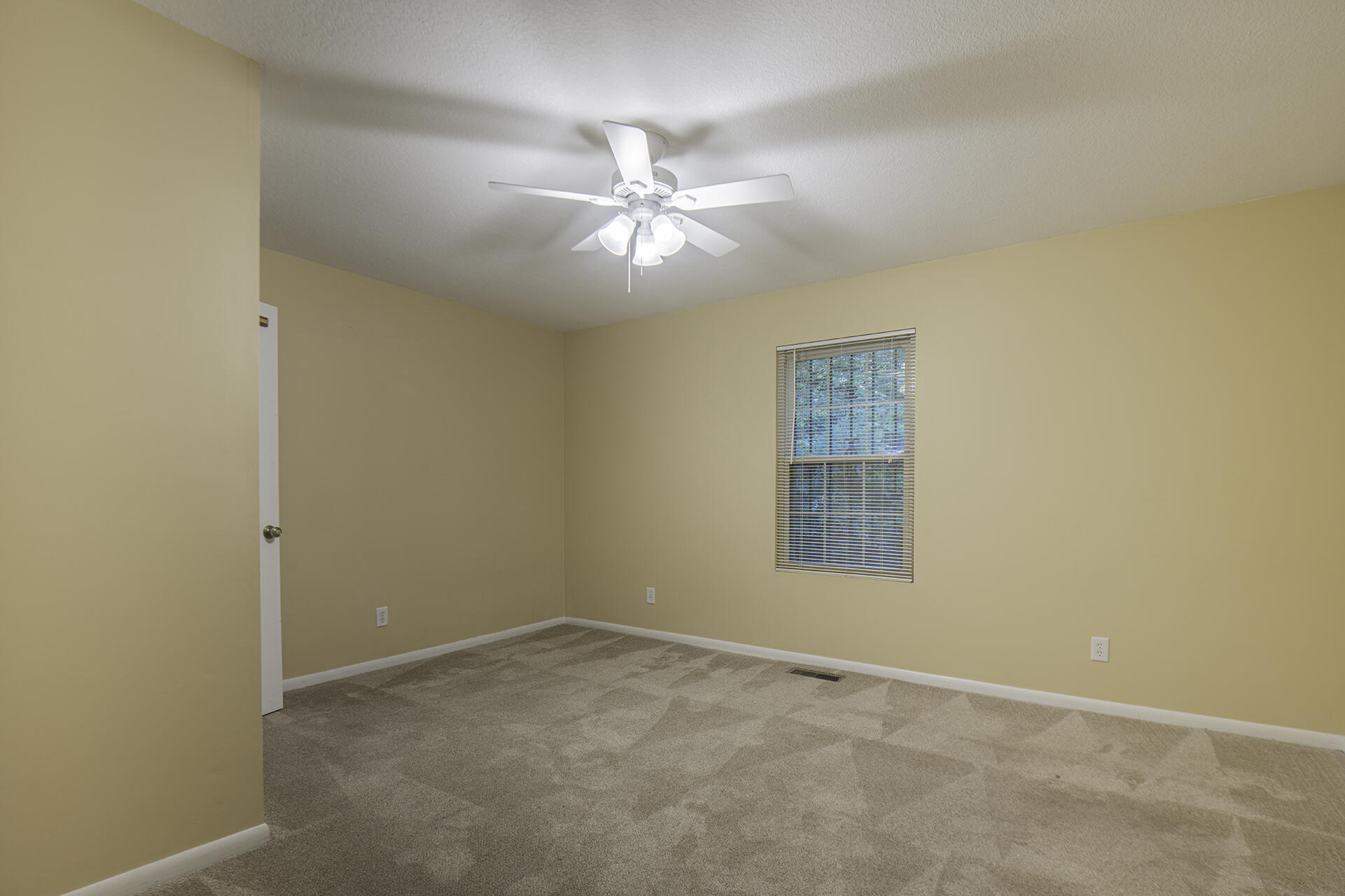 309 West Crest Road Rossville, GA 30741 - Photo 13 of 30 KHP13