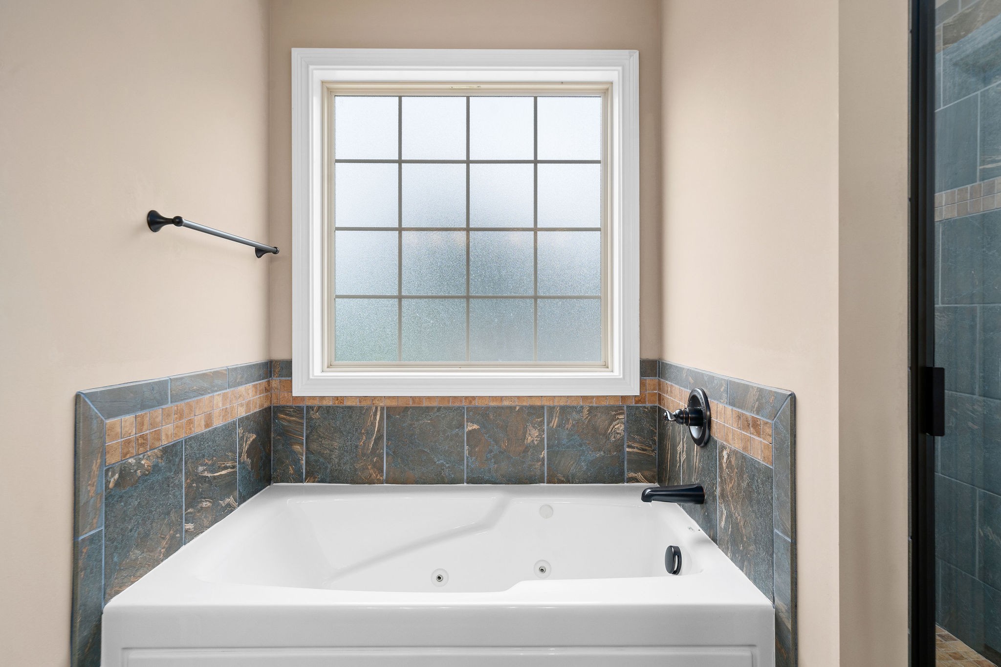 2152 Bend Road Clarksville, TN 37040 - Photo 22 of 36 a white bath tub sitting next to a window