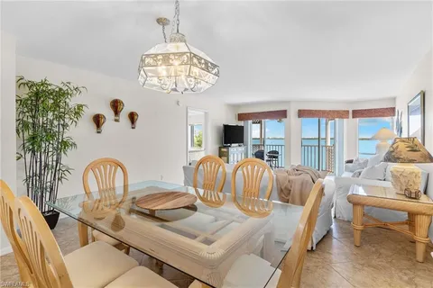 $695,000 | 991 North Barfield Drive, Unit 307, Marco Island, FL 34145