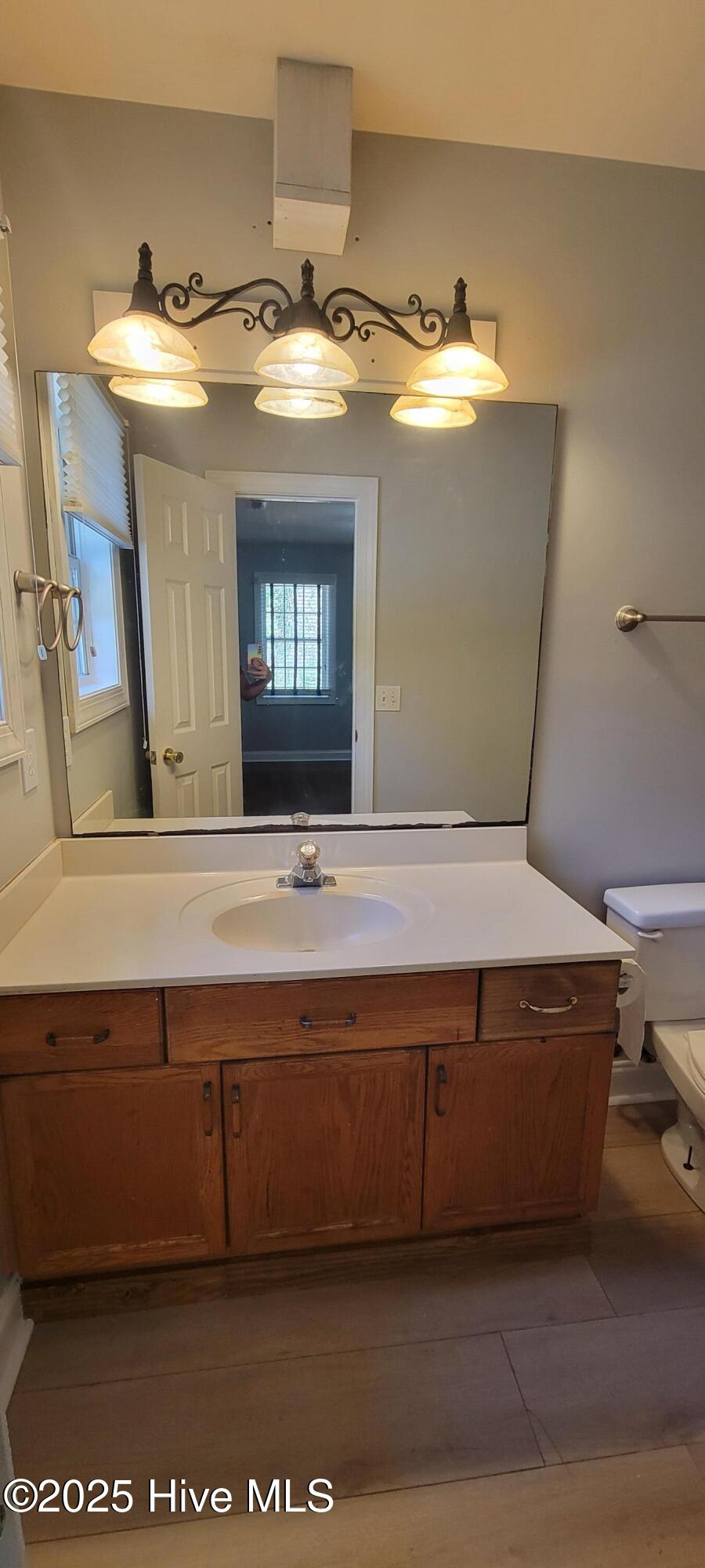 4919 West Rainbow Drive Wilmington, NC 28403 - Photo 19 of 20 Main BR Bathroom View 2