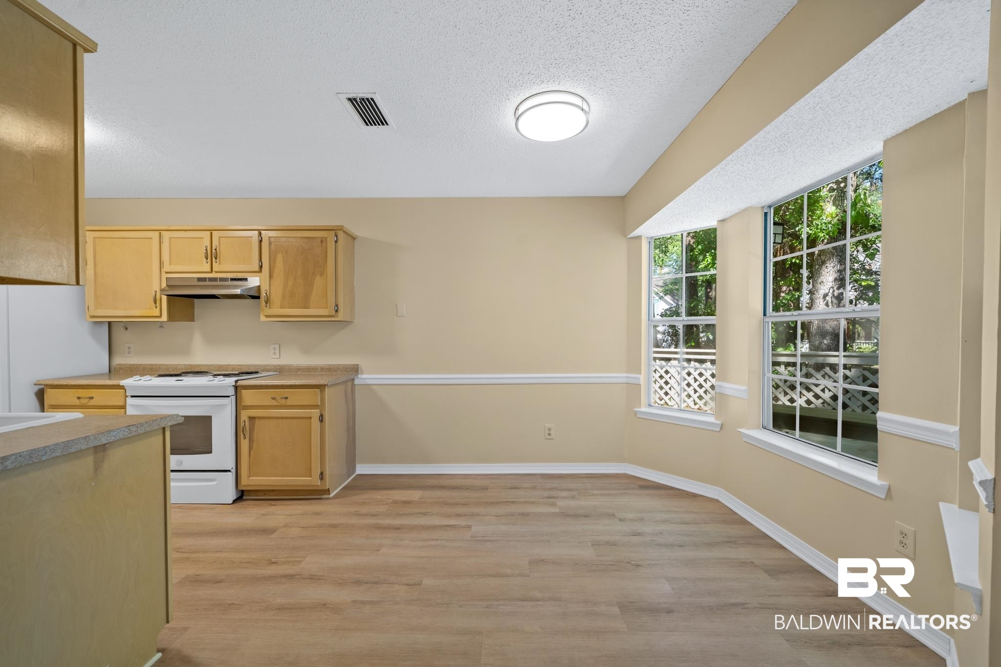 239 Montclair Loop Daphne, AL 36526 - Photo 15 of 36