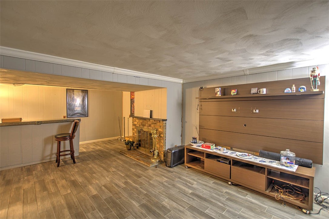 3487 Nancy Drive Decatur, IL 62521 - Photo 22 of 31 Gallery Image 22