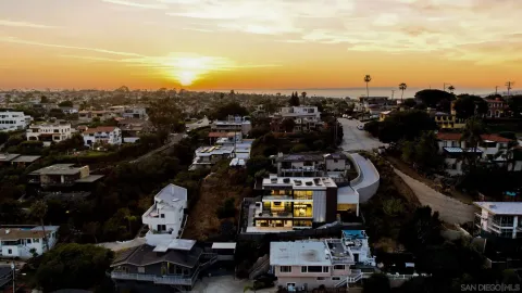 $5,695,000 | 2035 Evergreen Street, San Diego, CA 92106