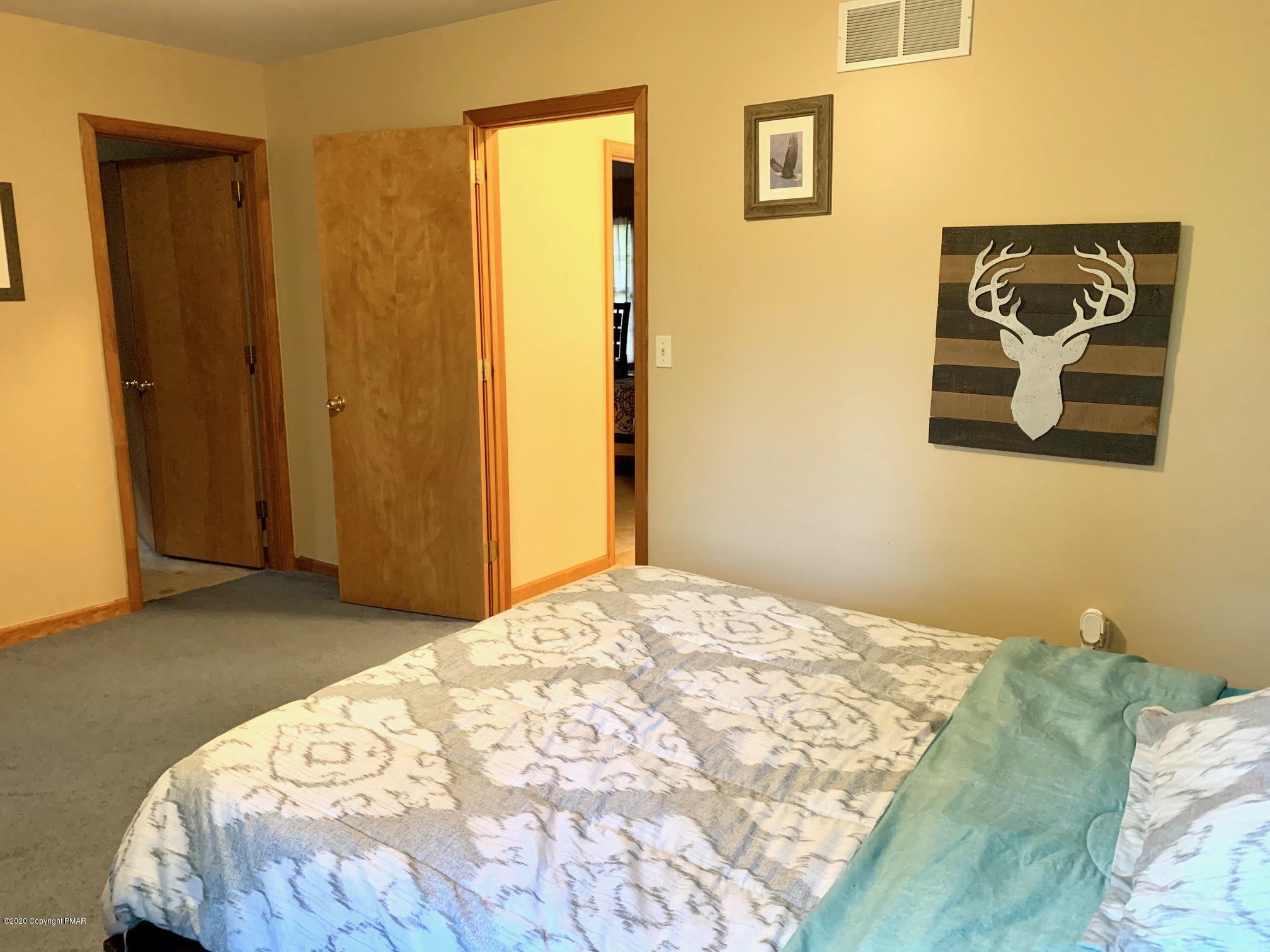 238 Dorset Road Tobyhanna, PA 18466 - Photo 24 of 29 IMG_4844