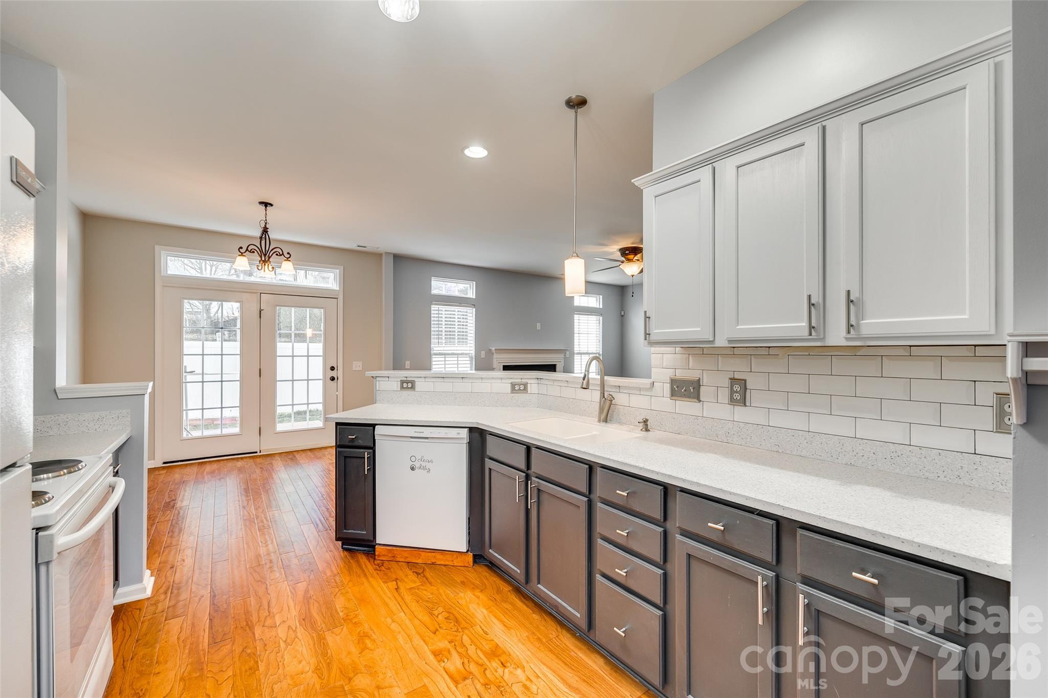 618 Bayou Circle Clover, SC 29710 - Photo 5 of 31