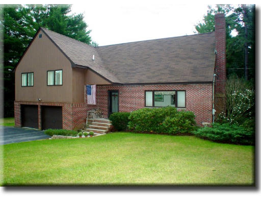 1 Heath Brook Road Merrimac, MA 01860 - Photo 1 of 7 Gallery Image 1