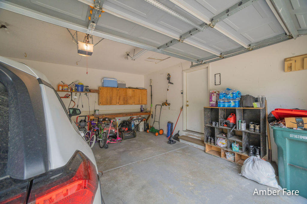 1508 Hendrick Road Muskegon, MI 49441 - Photo 41 of 42 Garage