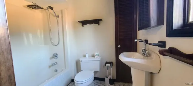 $299,000 | 181 Barringer Road, German Flatts, NY 13357