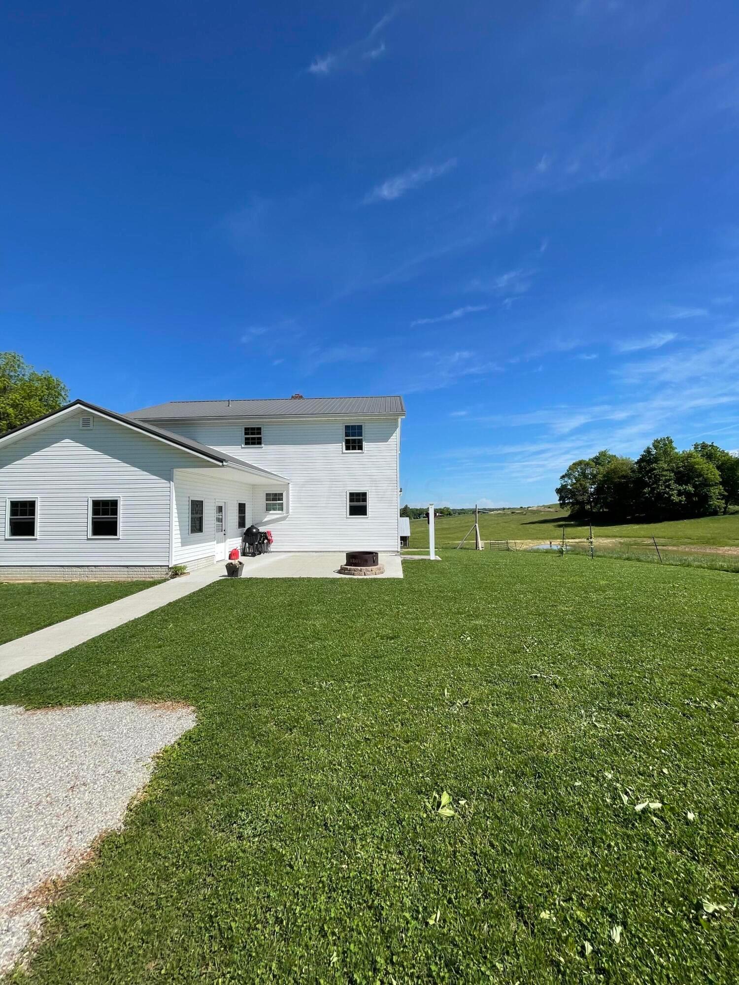 150 James Bowen Road Jackson, OH 45640 - Photo 4 of 43 E7DE387F-C565-4B09-8ABA-EB3F5C1D00F9