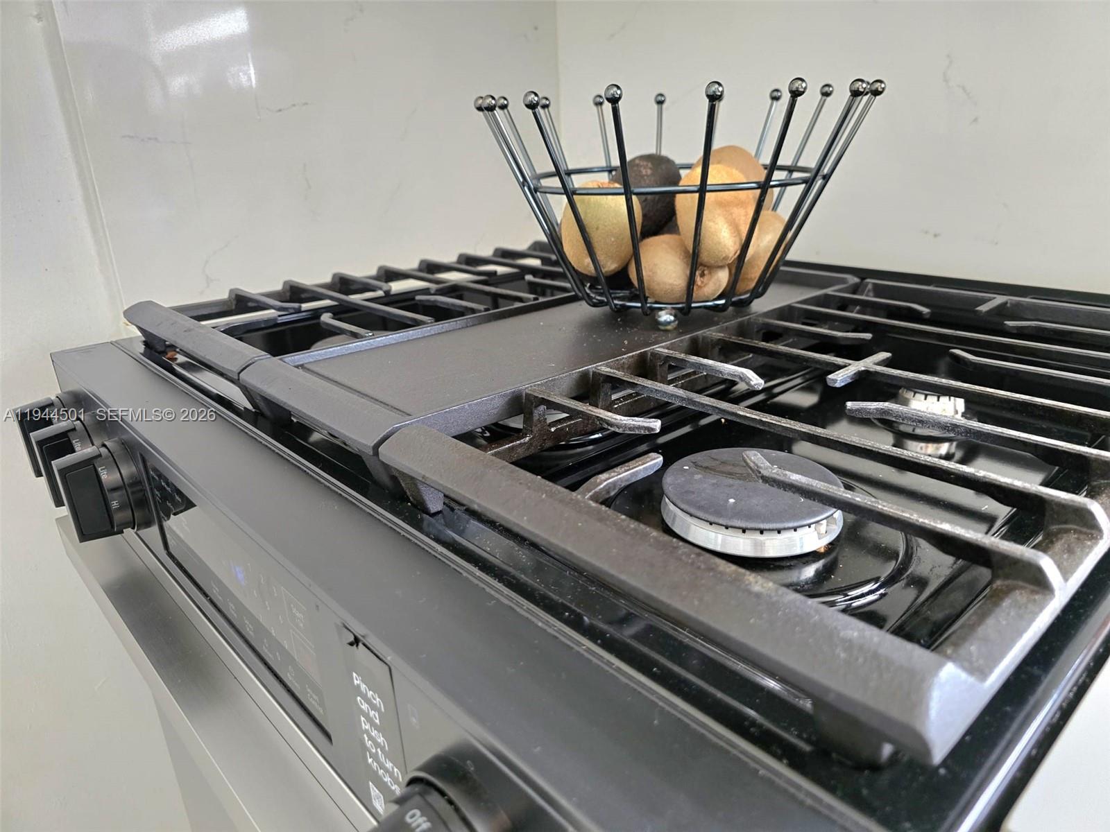 1265 West 24th Street, Unit 201 Hialeah, FL 33010 - Photo 12 of 35