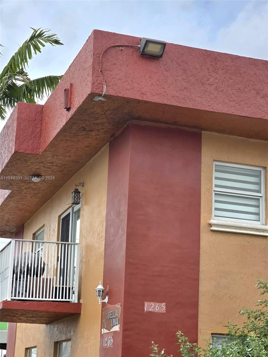 1265 West 24th Street, Unit 201 Hialeah, FL 33010 - Photo 32 of 35