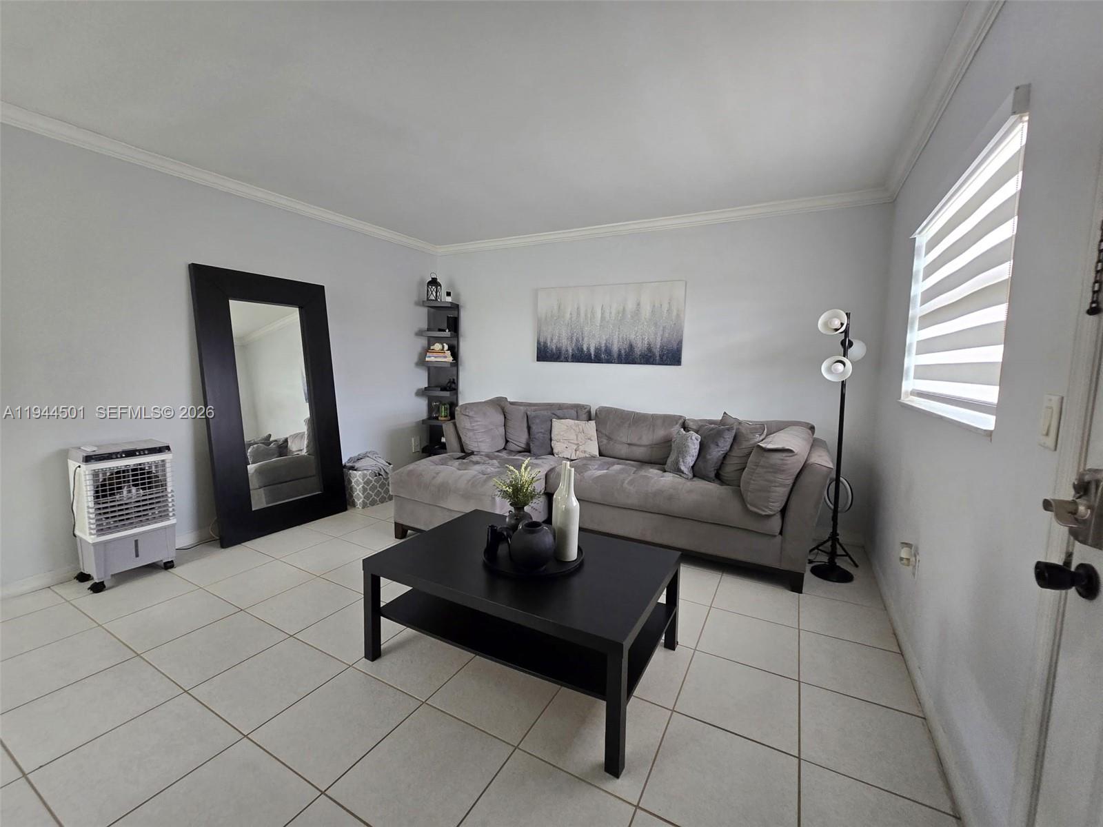 1265 West 24th Street, Unit 201 Hialeah, FL 33010 - Photo 5 of 34