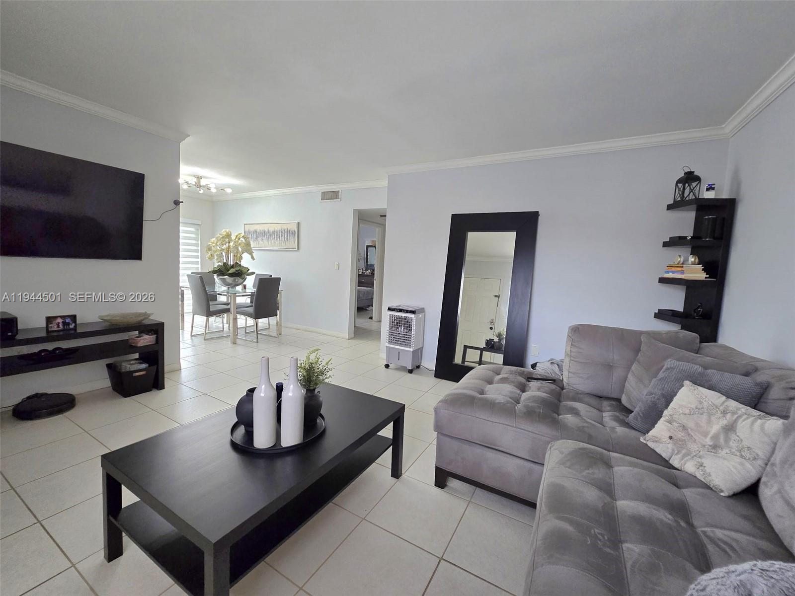 1265 West 24th Street, Unit 201 Hialeah, FL 33010 - Photo 7 of 35