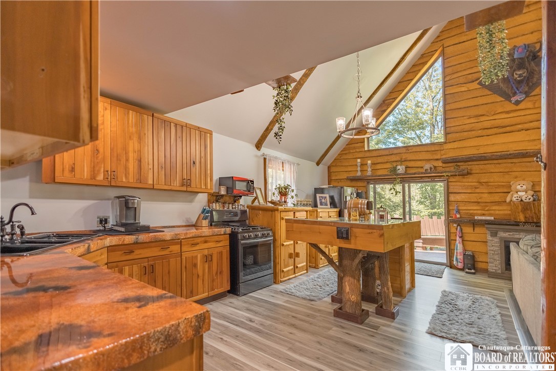 39 Forestville Road Hanover, NY 14136 - Photo 10 of 45