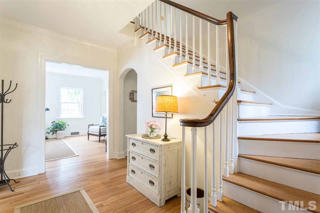 104 Montgomery Street Raleigh, NC 27607 - Photo 4 of 25