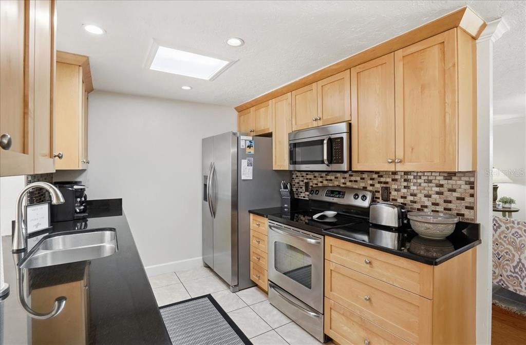 1129 Riviera Street Venice, FL 34285 - Photo 14 of 73