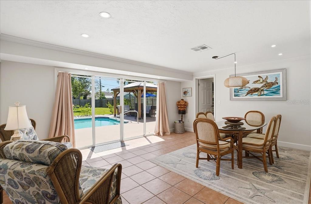 1129 Riviera Street Venice, FL 34285 - Photo 17 of 73