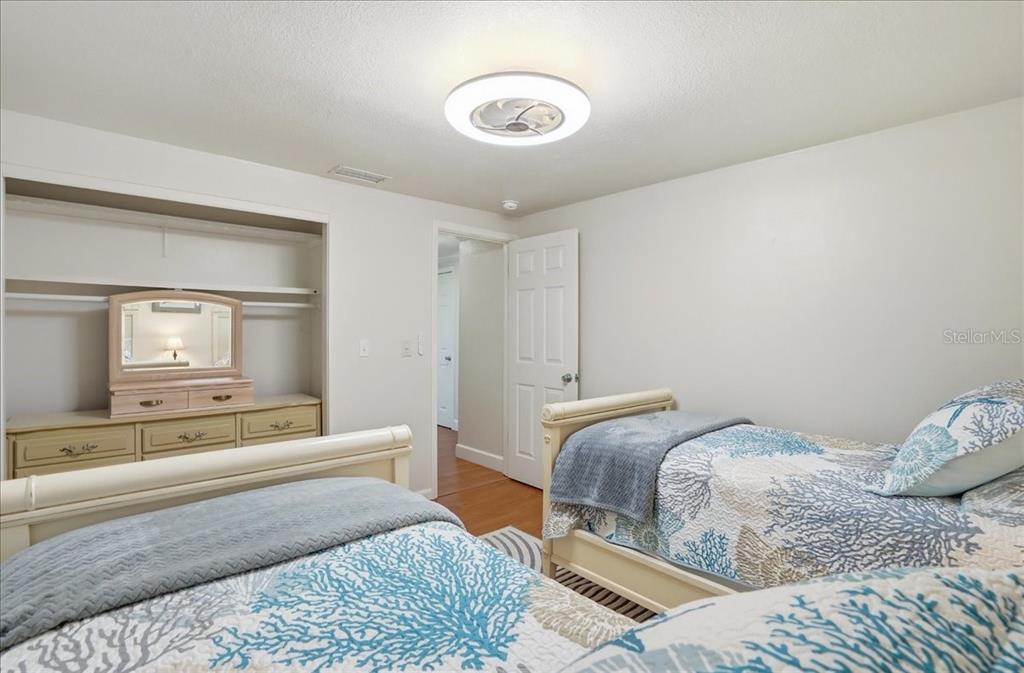 1129 Riviera Street Venice, FL 34285 - Photo 26 of 73