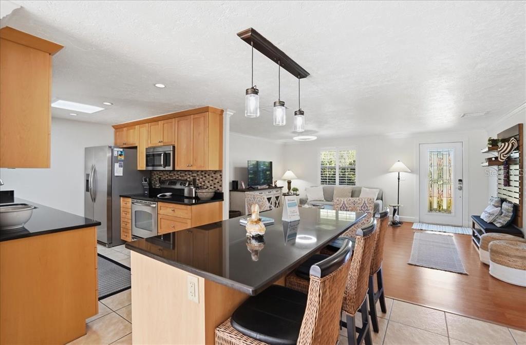 1129 Riviera Street Venice, FL 34285 - Photo 10 of 73