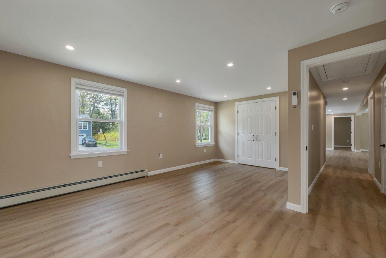 13 Doris Street Derry, NH 03038 - Photo 29 of 41