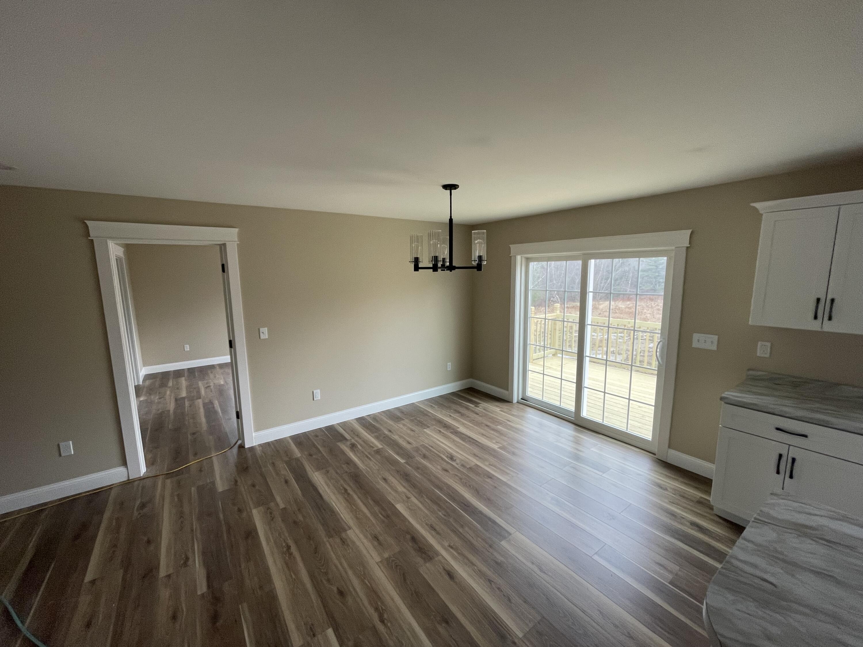 15 Kidder Road South China, ME 04358 - Photo 5 of 11 Dining area