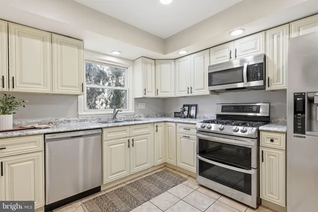 $450,000 | 1401 Hillside Drive, Cherry Hill, NJ 08003