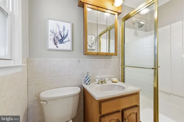 $450,000 | 1401 Hillside Drive, Cherry Hill, NJ 08003