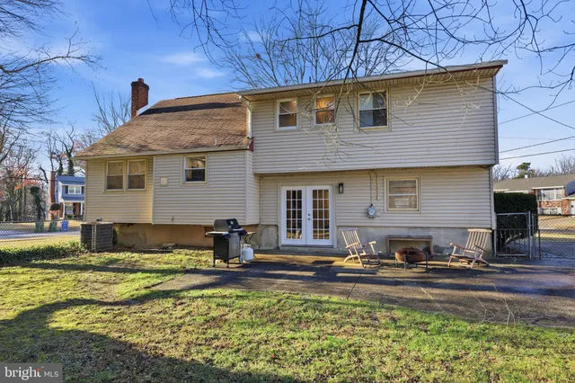 $450,000 | 1401 Hillside Drive, Cherry Hill, NJ 08003