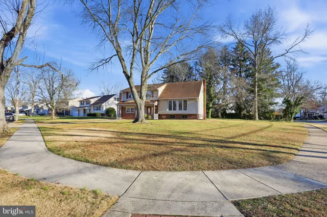 $450,000 | 1401 Hillside Drive, Cherry Hill, NJ 08003