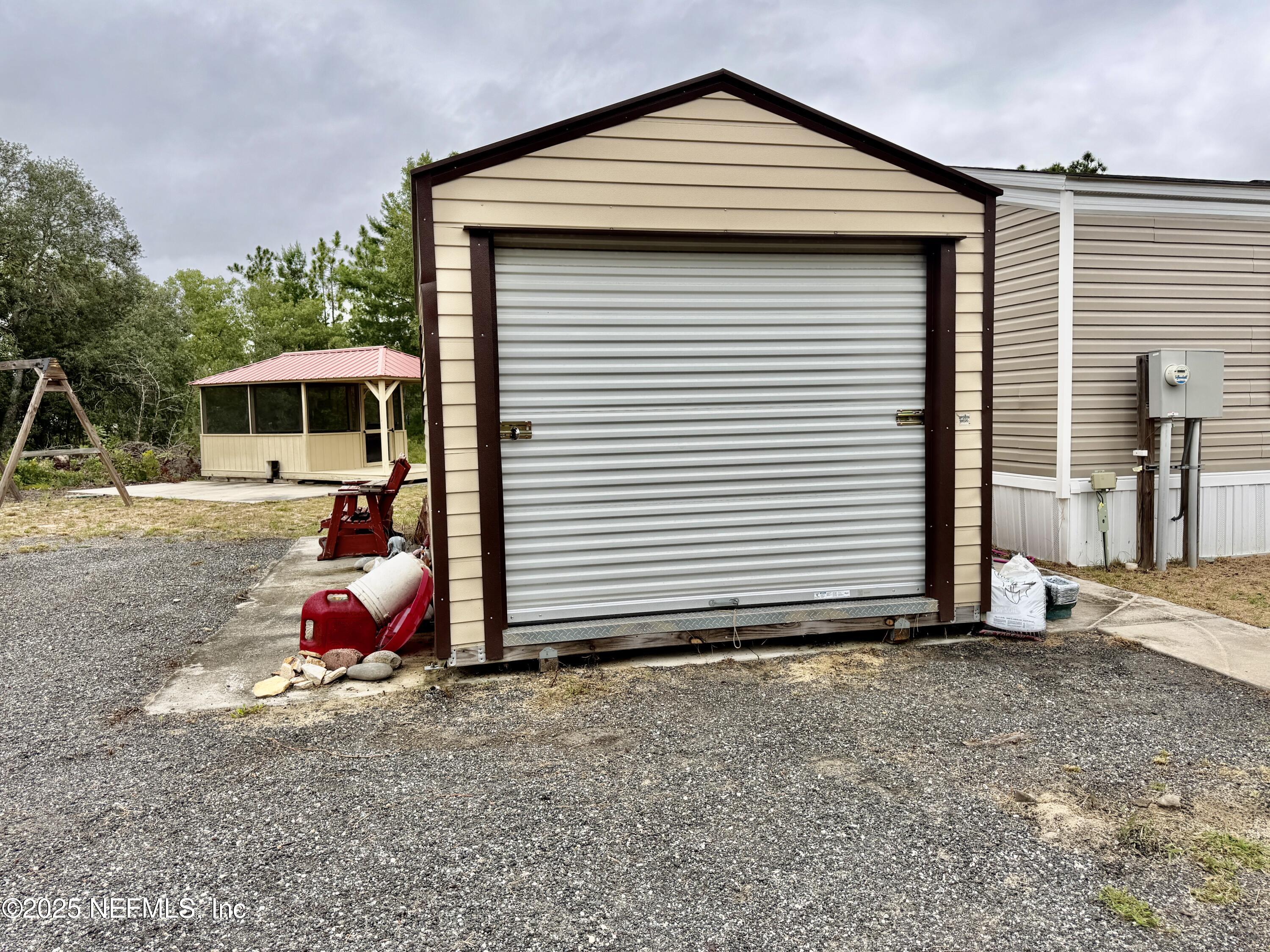 410 Lily Trail Interlachen, FL 32148 - Photo 17 of 23 410 Lily Trl, Interlachen, FL 32148