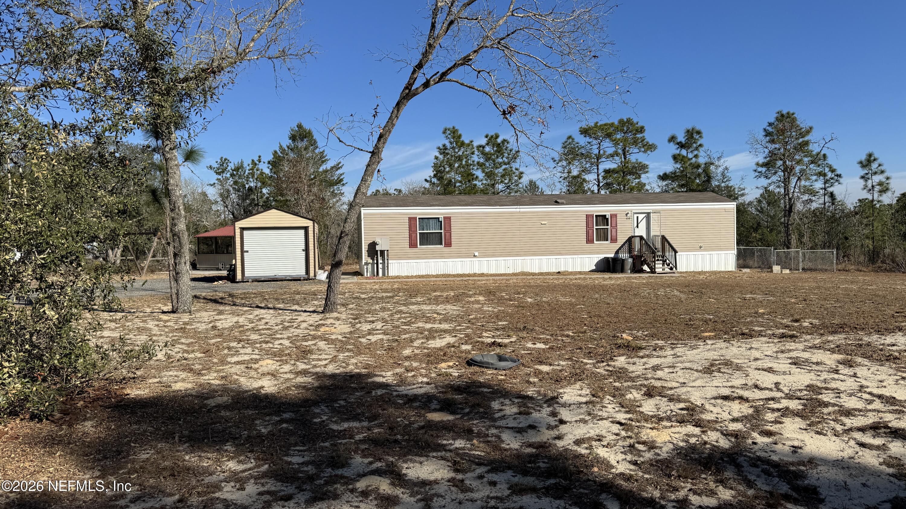 410 Lily Trail Interlachen, FL 32148 - Photo 2 of 23 410 Lily Trl, Putnam County, FL