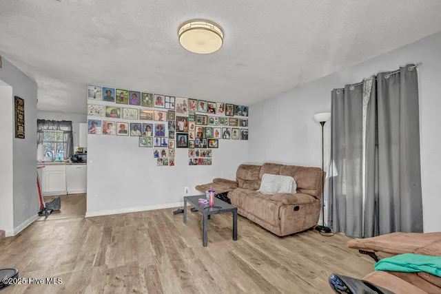 $215,000 | 1113 East Stewart Circle, Wilmington, NC 28405