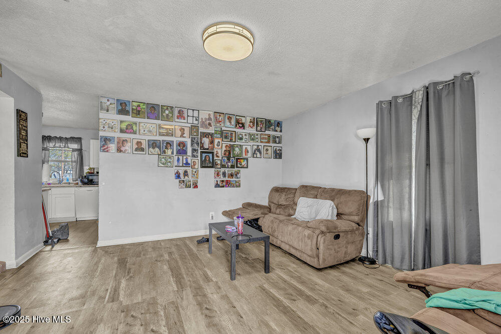 1113 East Stewart Circle Wilmington, NC 28405 - Photo 3 of 18 002_6q7a7588_297