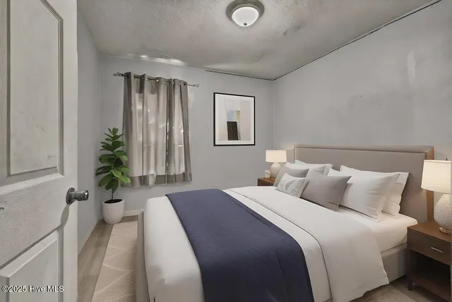 $215,000 | 1113 East Stewart Circle, Wilmington, NC 28405