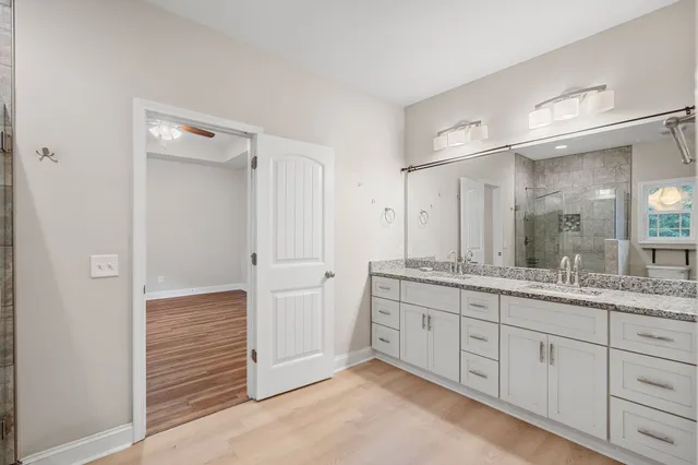 $499,995 | 3047 Gracie Ann Drive, Greenbrier, TN 37073