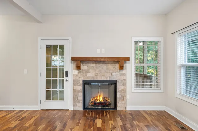 $499,995 | 3047 Gracie Ann Drive, Greenbrier, TN 37073