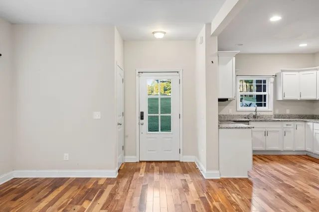 $499,995 | 3047 Gracie Ann Drive, Greenbrier, TN 37073