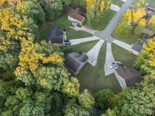 $499,995 | 3047 Gracie Ann Drive, Greenbrier, TN 37073