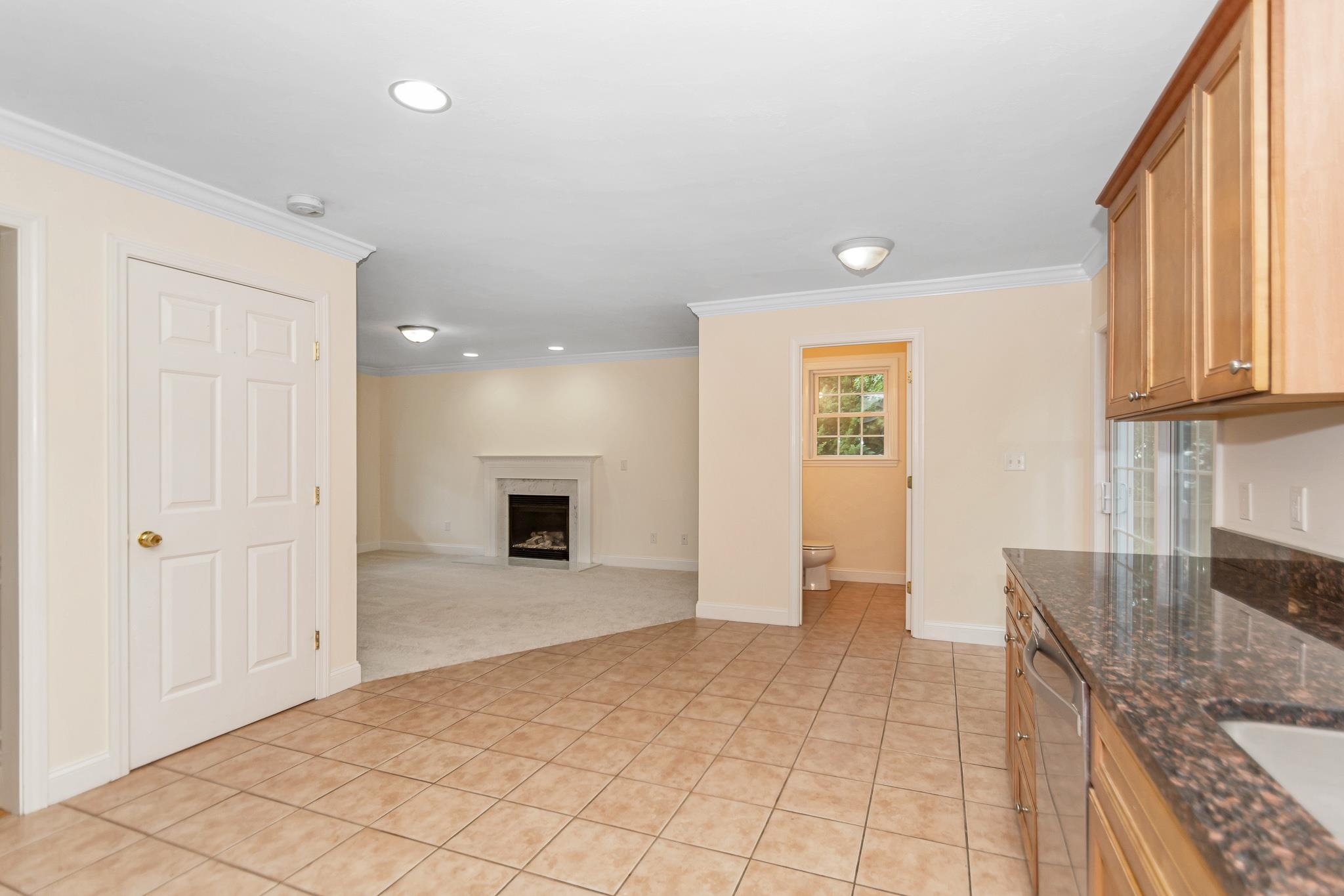 14 Fletcher Road Windham, NH 03087 - Photo 14 of 38